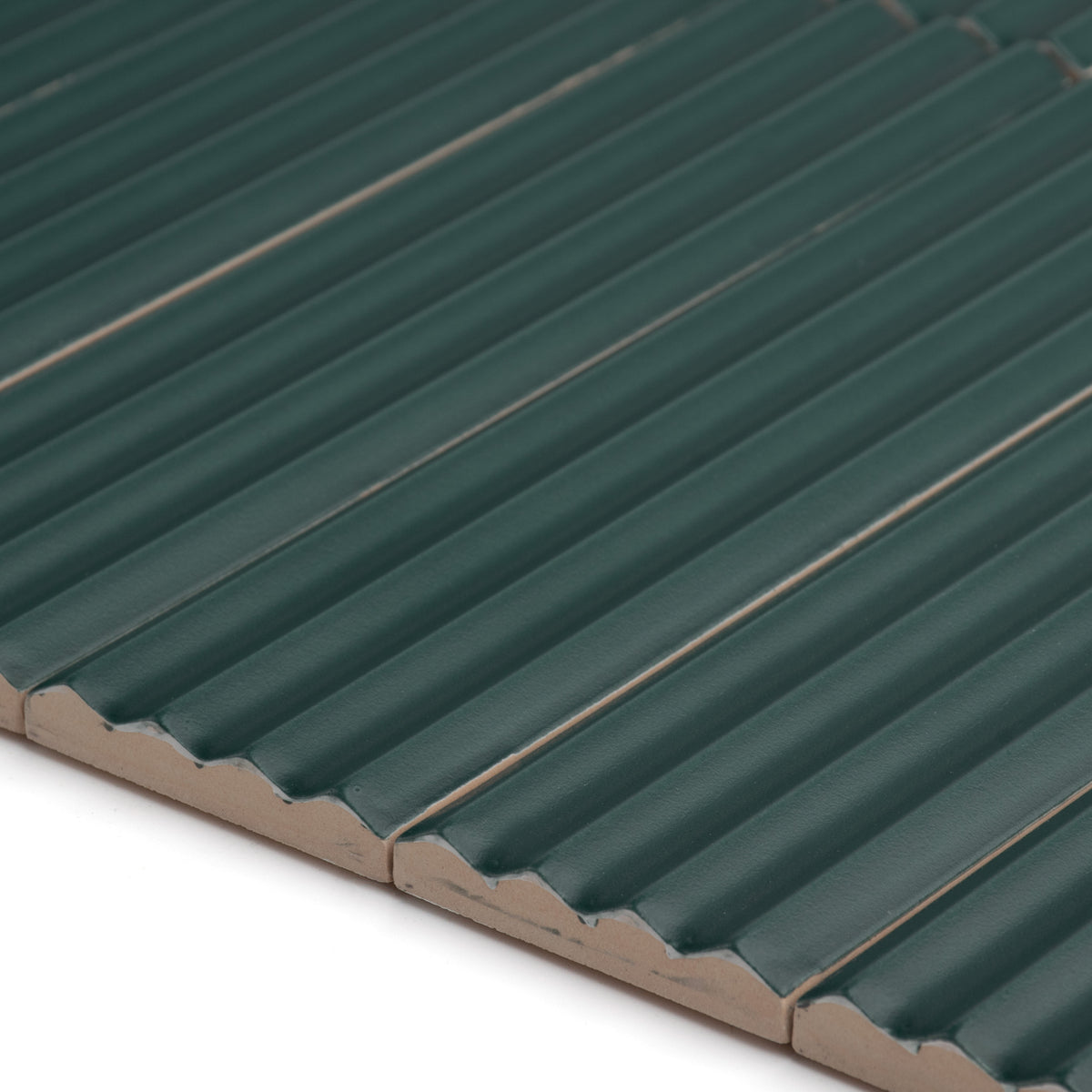 Fluted Emerald Decor Wall Tile