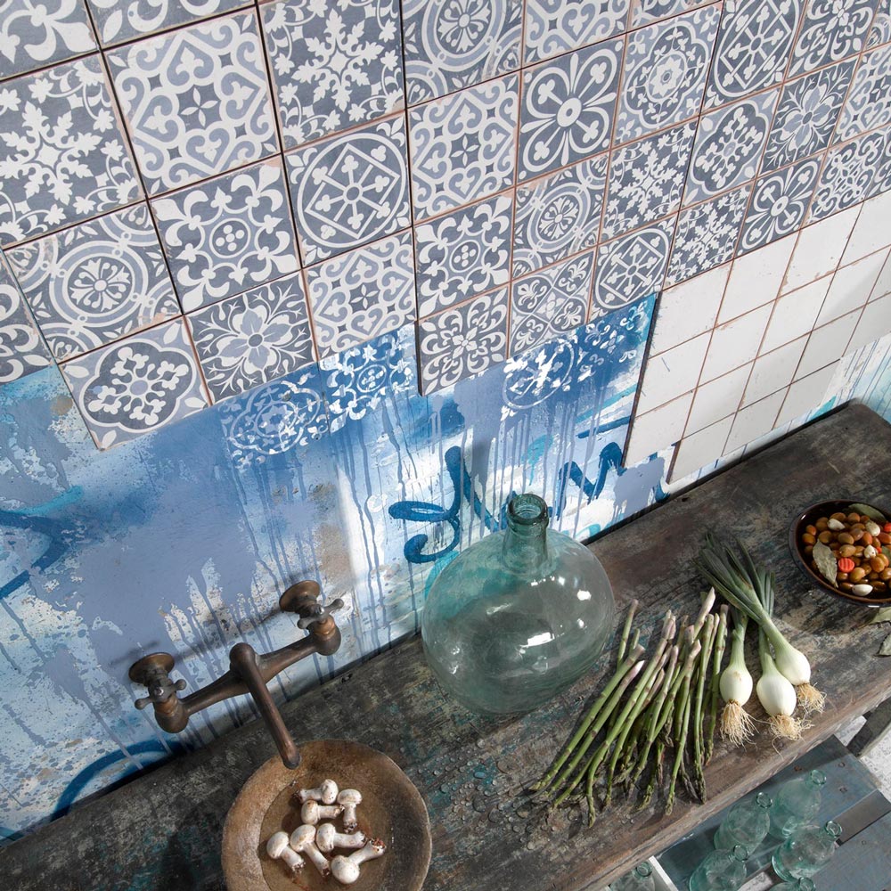 Tapestry Blue - Moroccan Ceramic Floor & Wall Tiles for Kitchens & Bathrooms - 33 x 33 cm - Ceramic