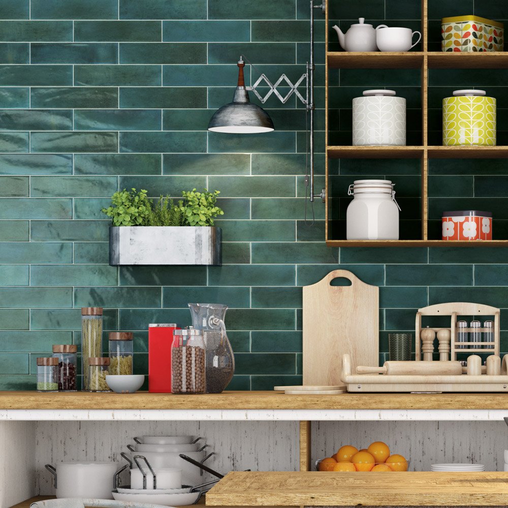 Opal Emerald - Modern Gloss Green Walll Tiles for Kitchen Splashbacks & Bathrooms - 7.5 x 30 cm - Ceramic